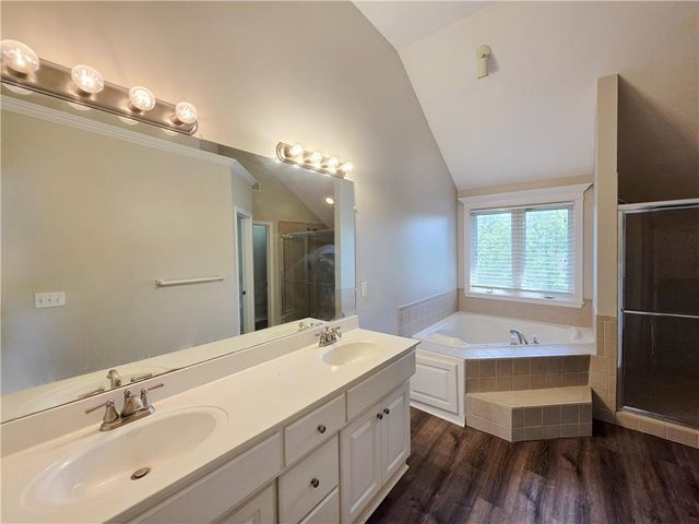 4415 Silverheel Street, Shawnee, KS 66226