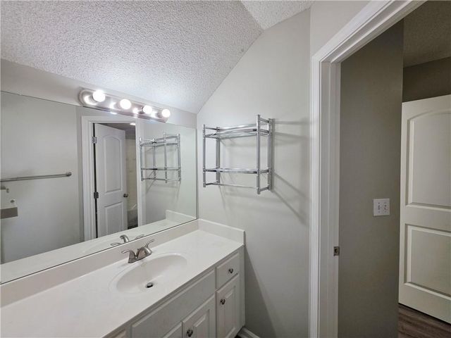 4415 Silverheel Street, Shawnee, KS 66226