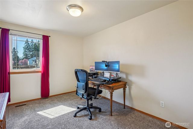 15350 104th Way SE, Yelm, WA 98597