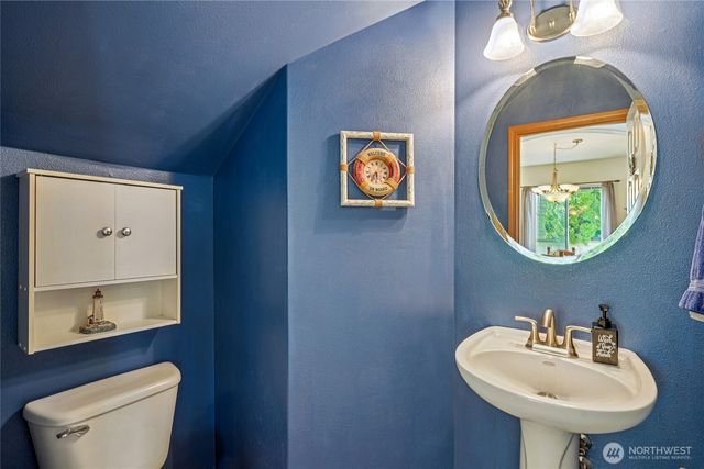 15350 104th Way SE, Yelm, WA 98597