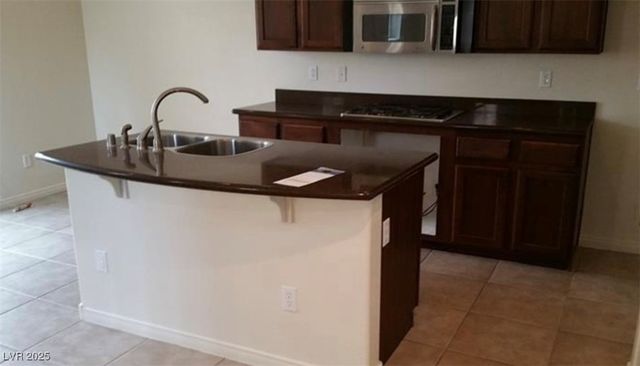 1871 Granemore Street, Las Vegas, NV 89135