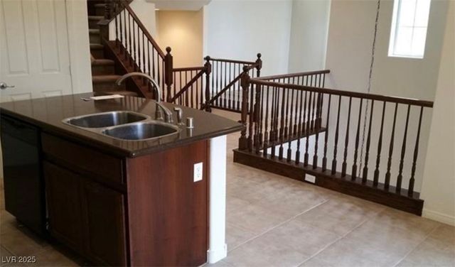 1871 Granemore Street, Las Vegas, NV 89135