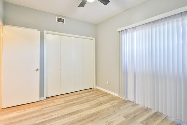 4747 Nasa Parkway 110, Seabrook, TX 77586