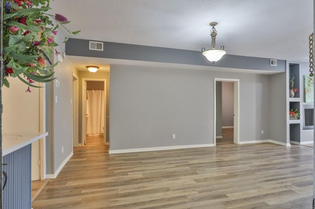 4747 Nasa Parkway 110, Seabrook, TX 77586