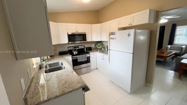 404 Red Hawk Loop, Winter Haven, FL 33880