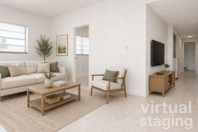 411 SE 10th Street 1, Hallandale Beach, FL 33009