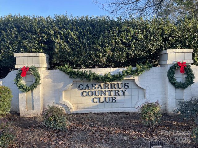 3656 Lake Spring Avenue NW, Concord, NC 28027