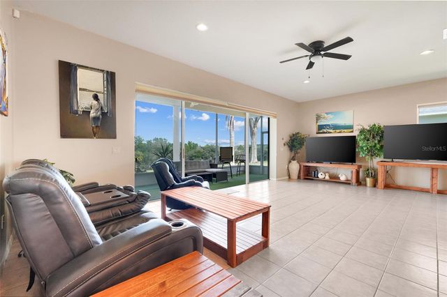 2390 CALEDONIAN STREET, Clermont, FL 34711