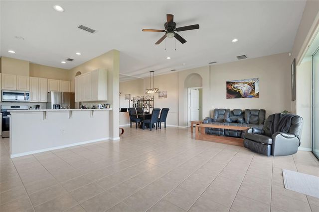 2390 CALEDONIAN STREET, Clermont, FL 34711