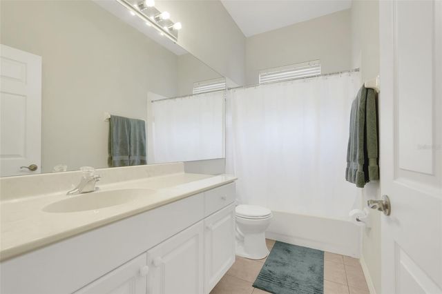 2390 CALEDONIAN STREET, Clermont, FL 34711