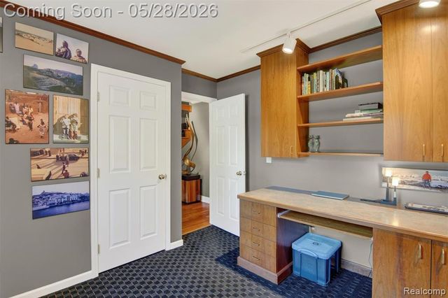 3861 Bradford Square Drive, Ann Arbor, MI 48103