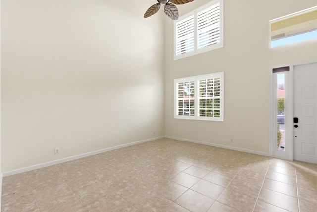119 Hidden Hollow Drive, Palm Beach Gardens, FL 33418