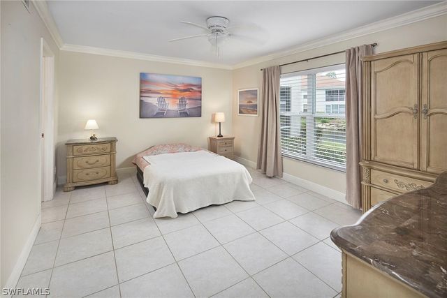 9856 Luna CIR A104, Naples, FL 34109