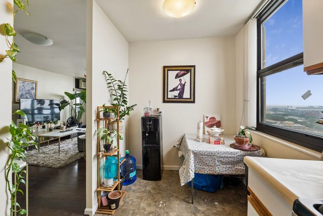 3001 S Michigan Avenue 2105, Chicago, IL 60616