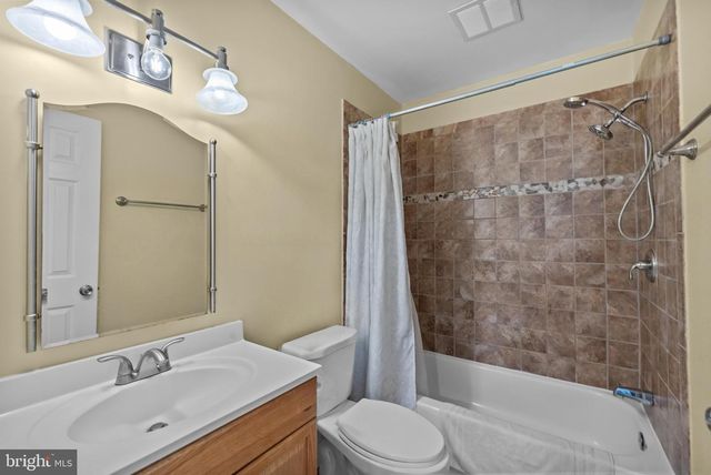 7771 DURER CT, Springfield, VA 22153