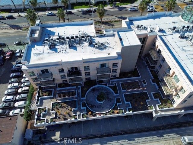 1598 Long Beach Boulevard 305, Long Beach, CA 90813