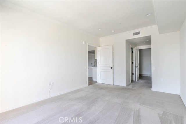 1598 Long Beach Boulevard 305, Long Beach, CA 90813