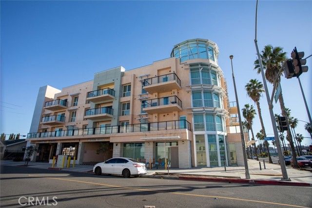 1598 Long Beach Boulevard 305, Long Beach, CA 90813