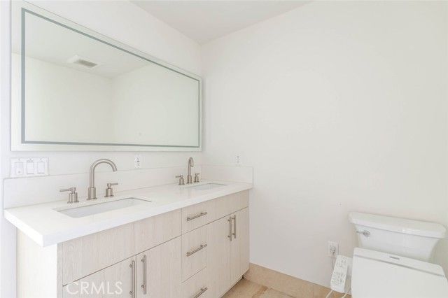 1598 Long Beach Boulevard 305, Long Beach, CA 90813