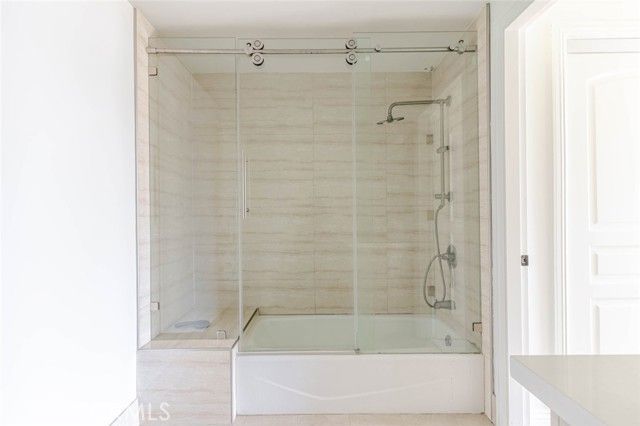 1598 Long Beach Boulevard 305, Long Beach, CA 90813