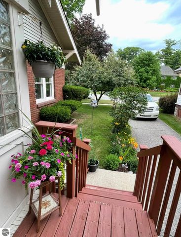 708 S Fancher Street, Mt Pleasant, MI 48858