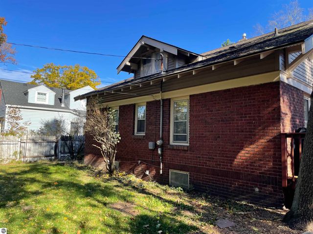 708 S Fancher Street, Mt Pleasant, MI 48858