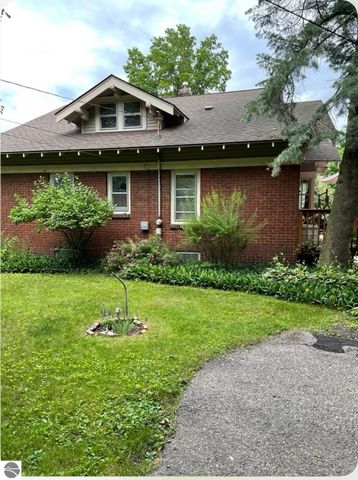 708 S Fancher Street, Mt Pleasant, MI 48858