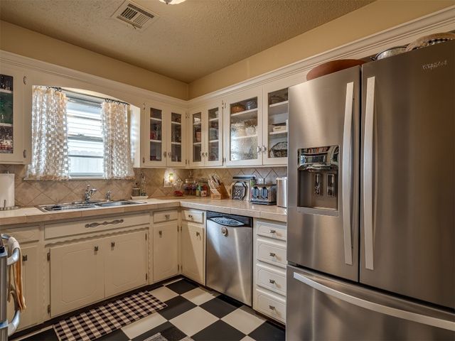3708 N Bryan Avenue, Bethany, OK 73008