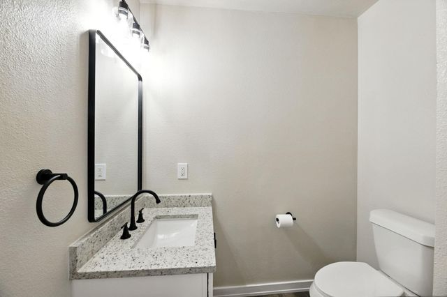 3933 Brook Hollow Drive, Schertz, TX 78154