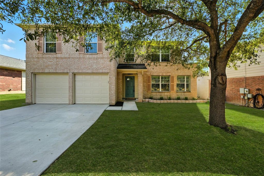 3933 Brook Hollow Drive, Schertz, TX 78154