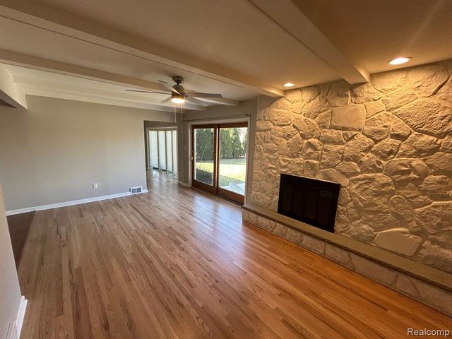 15053 Inbrook Drive, Plymouth, MI 48170