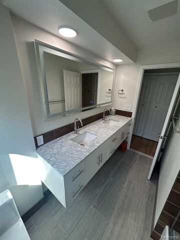 15053 Inbrook Drive, Plymouth, MI 48170