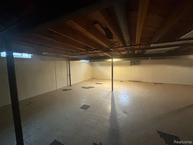 15053 Inbrook Drive, Plymouth, MI 48170