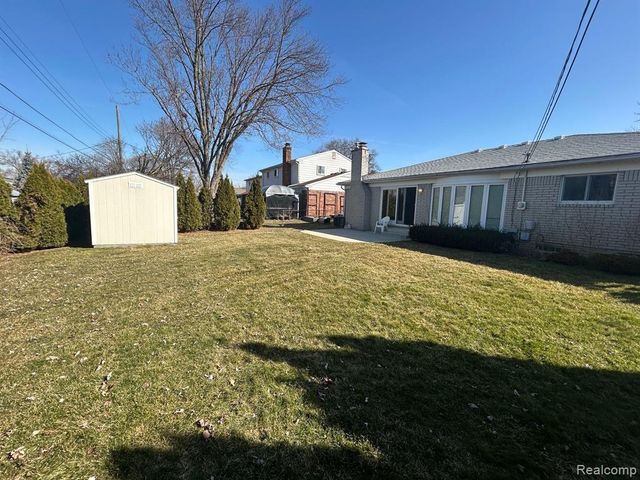 15053 Inbrook Drive, Plymouth, MI 48170