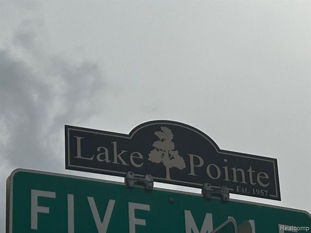 15053 Inbrook Drive, Plymouth, MI 48170