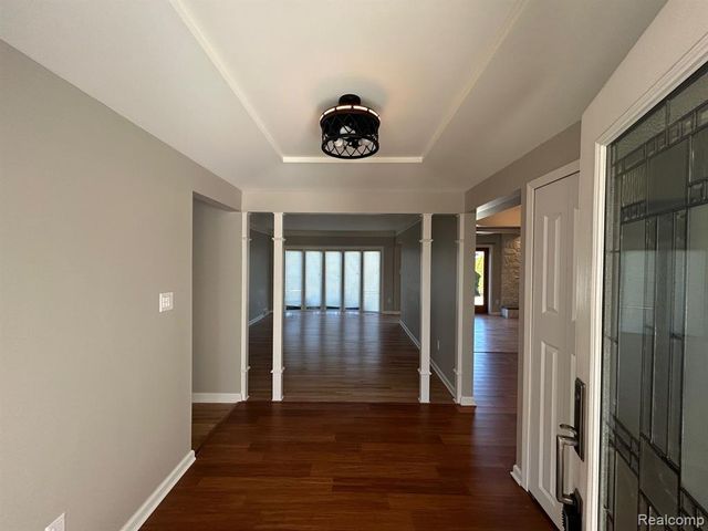 15053 Inbrook Drive, Plymouth, MI 48170