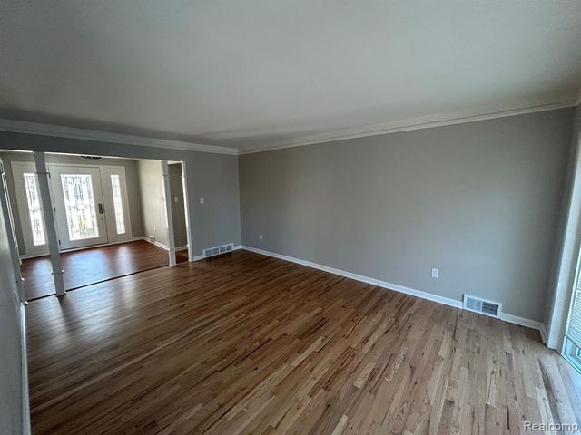 15053 Inbrook Drive, Plymouth, MI 48170