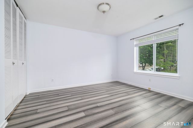 71 Aiken Street O8, Norwalk, CT 06851