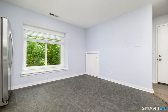 71 Aiken Street O8, Norwalk, CT 06851