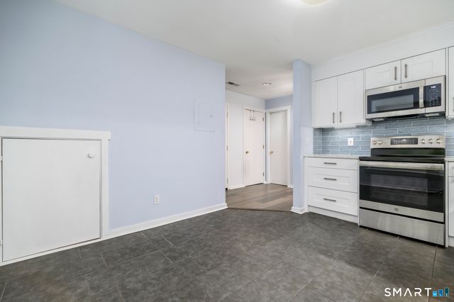 71 Aiken Street O8, Norwalk, CT 06851