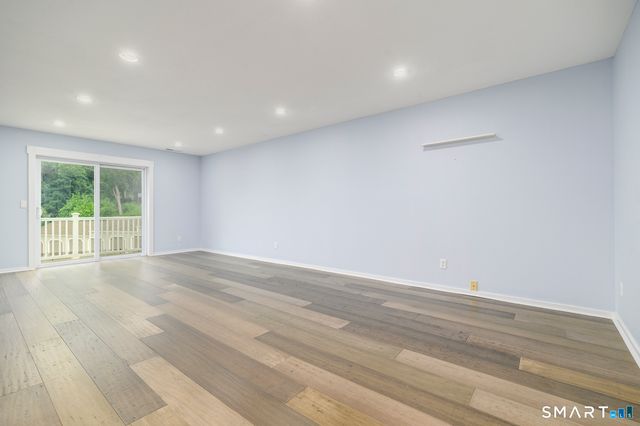71 Aiken Street O8, Norwalk, CT 06851