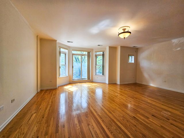 1425 S HALSTED Street 2B, Chicago, IL 60607