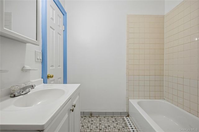 238-240 Grand Street, Newburgh, NY 12550