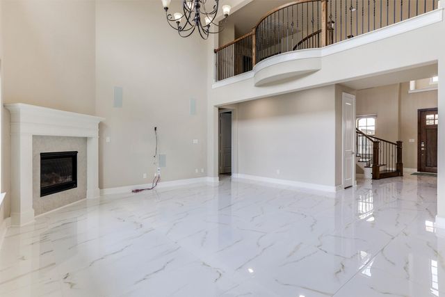 263 TIMBER CREEK Lane, Frisco, TX 75033