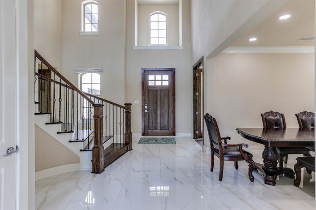 263 TIMBER CREEK Lane, Frisco, TX 75033