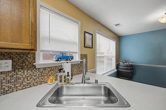 108 S Town Branch Drive, Nicholasville, KY 40356