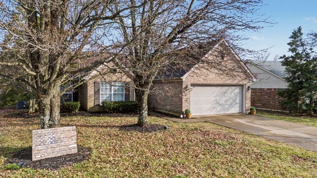 108 S Town Branch Drive, Nicholasville, KY 40356