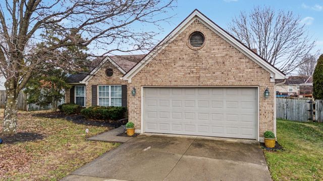 108 S Town Branch Drive, Nicholasville, KY 40356