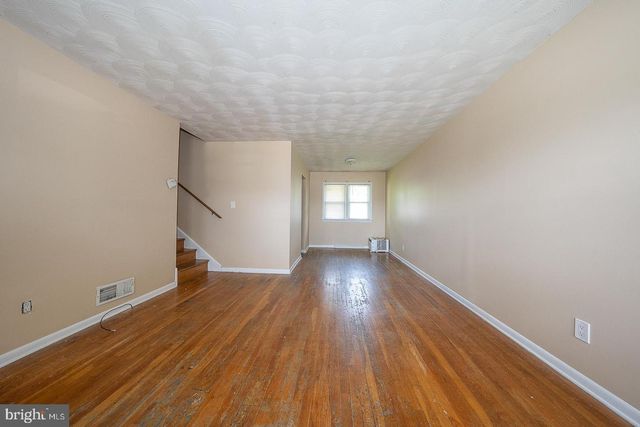 1317 IDLEWOOD RD, Wilmington, DE 19805