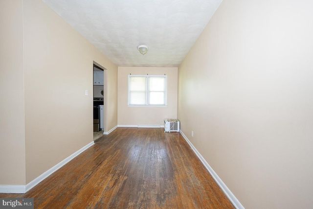 1317 IDLEWOOD RD, Wilmington, DE 19805